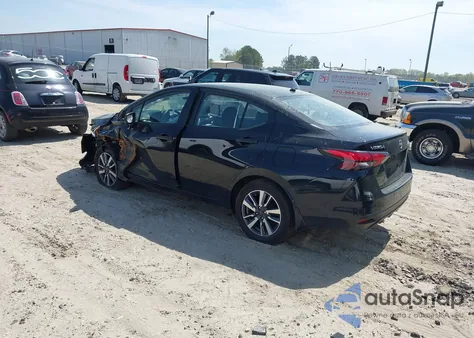 2024 Nissan Versa 1.6 S z USA, uszkodzony, nr VIN 3N1CN8DV9RL849940